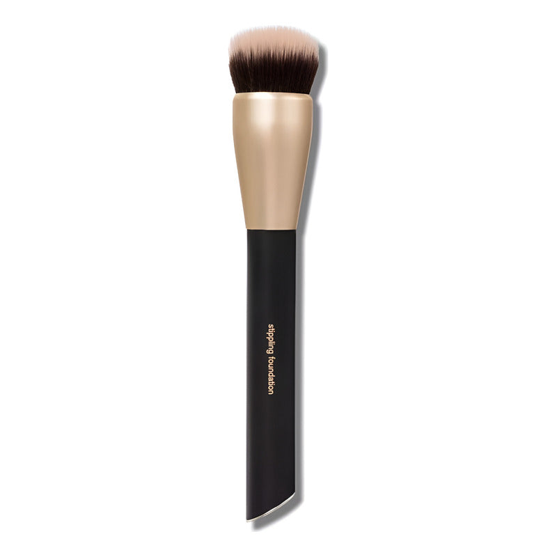 Sonia Kashuk | Brocha Base Maquillaje #124 Vegano Negro/dorado