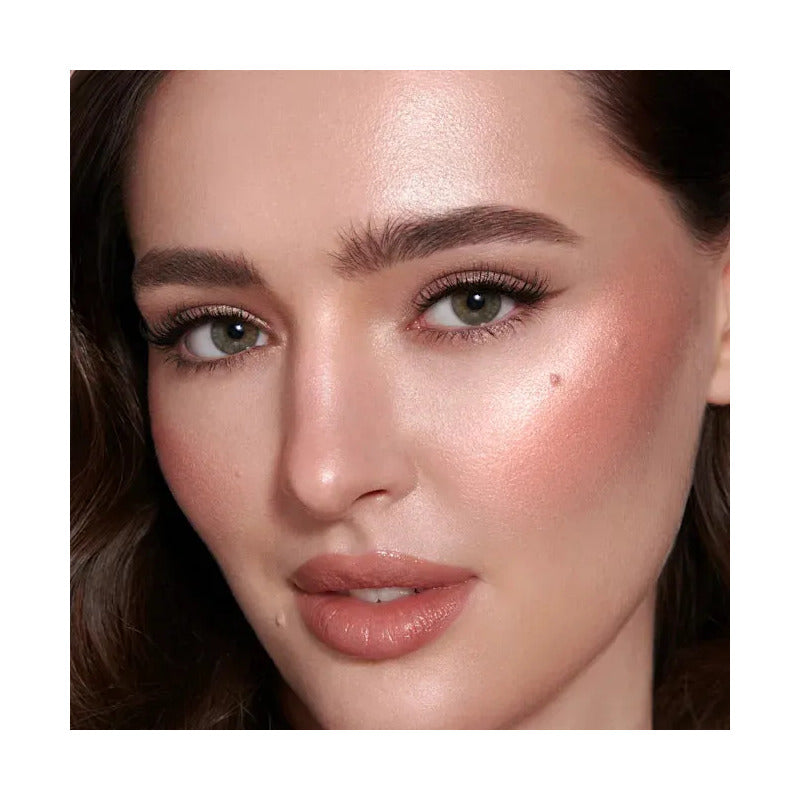Charlotte Tilbury | Glowgasm | Rubor Iluminador Líquido Pinkgasm