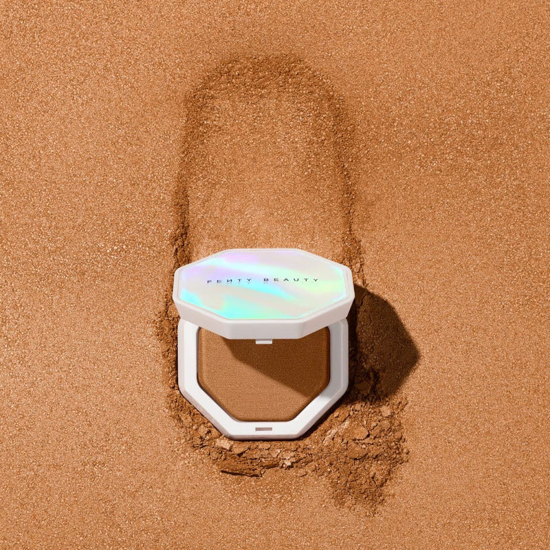 Fenty Beauty | Demi Glow Highlighter | |luminador En Polvo